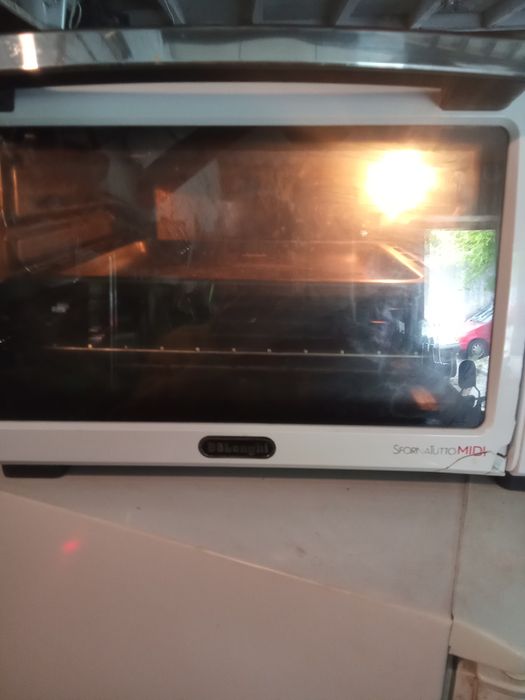 Forno Dê Longhi trabalha perfeitamente!
