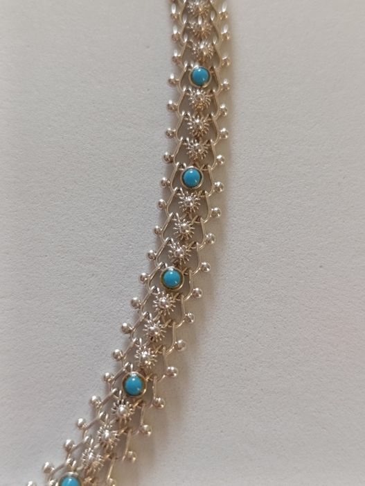 Colar vintage em prata com pedras turquesa