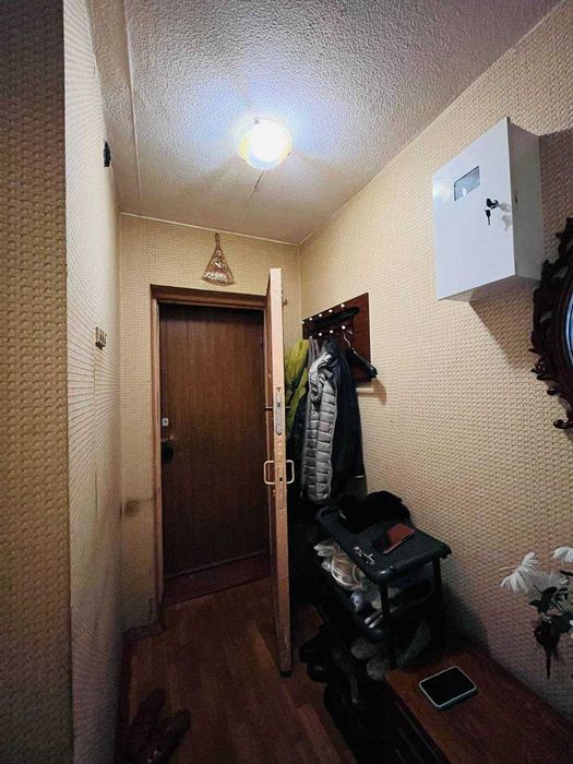 ПРОДАЖ 3 кімн. квартири, 2/5, проспект Відродження (Аношкіна)