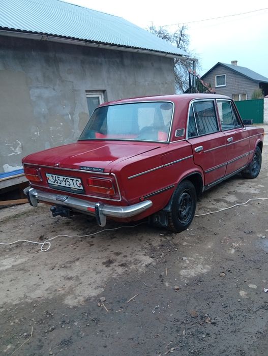 Продам  ваз-2103