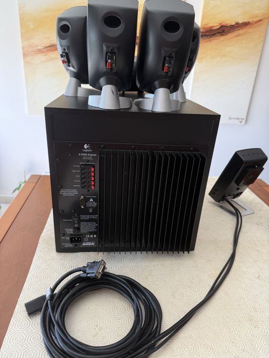 Amplificador Logitech Z5500
