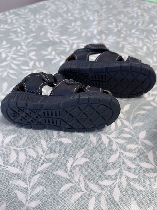 Sandalias menino 21