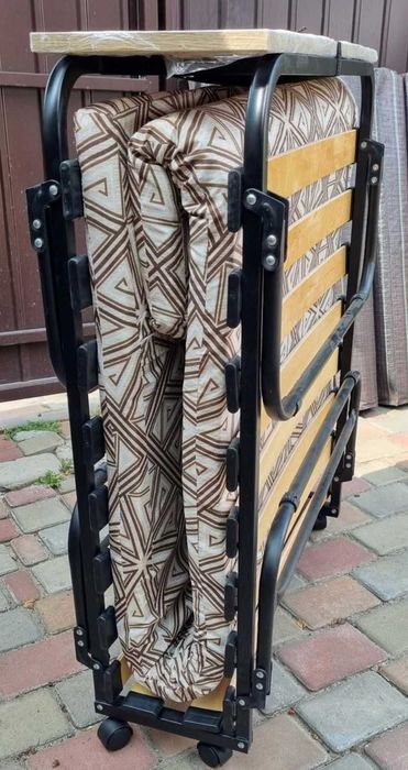 Комплект кровать раскладушка с матрасом ліжко розкладачка з матрацом