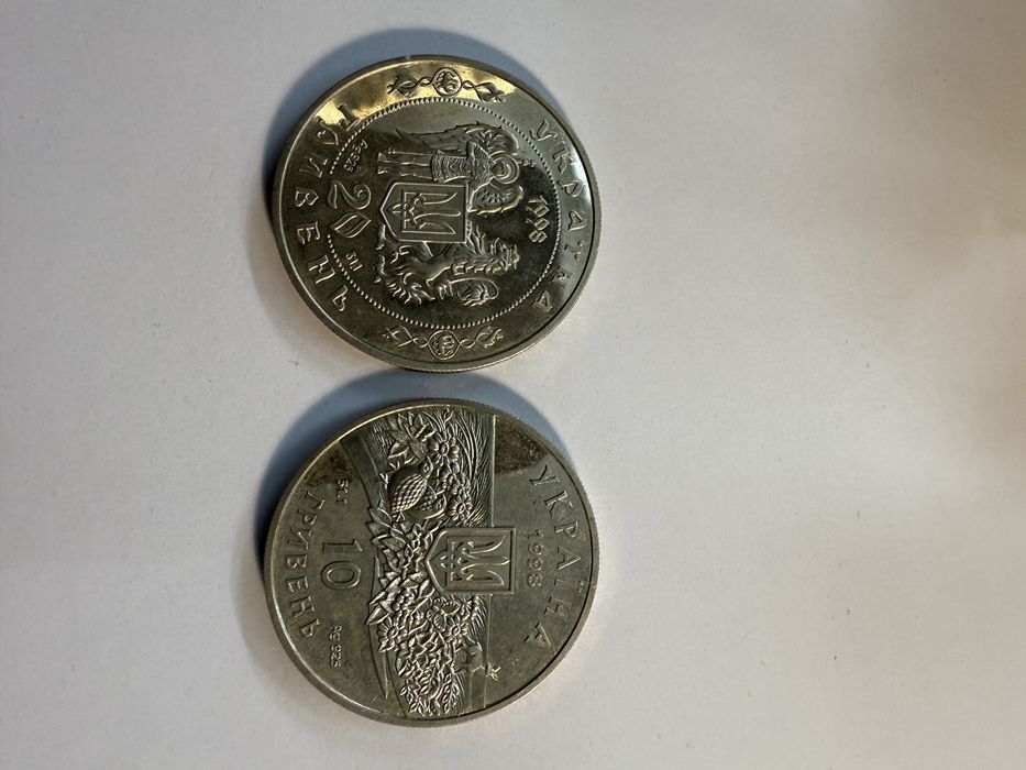 Продам срібло  Аскания Нова і Визвольна Війна Середини 17 ст.