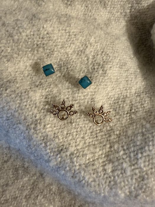 Vendo brincos Stone by Stone