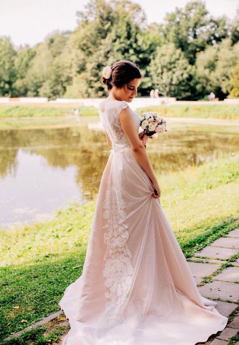 Продам свадебное платье