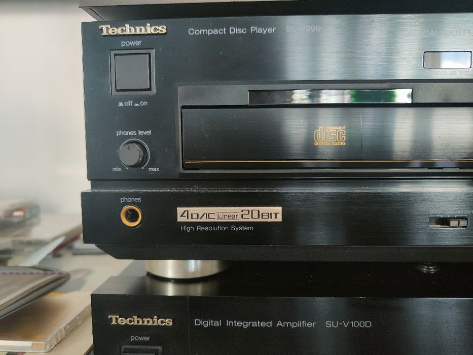 Technics SL-P999 – odtwarzacz CD