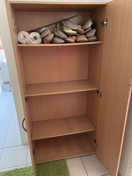 Diversos armários