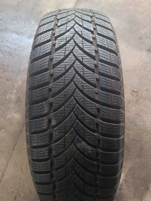 235/40/r18 zima 2szt  montaż gratis