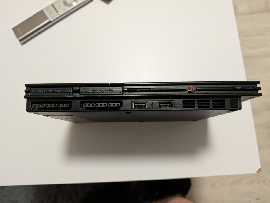 PlayStation 2 Slim
