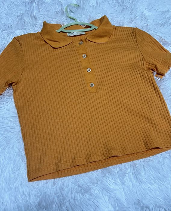 Top croped curto com gola pull&bear M