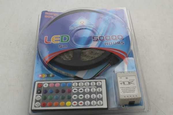 TAŚMA LED RGB 5m WODOODPORNA Ledy 5050 Listwa230v12vKolorowa NA PILOTA