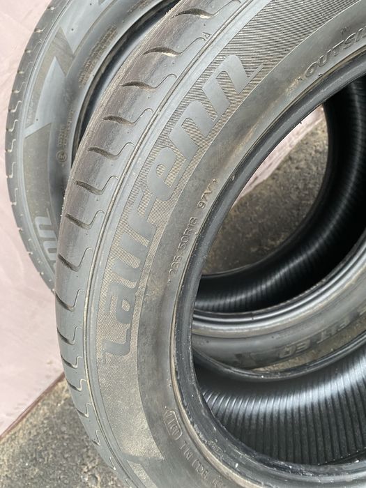 235/50/18 Laufenn  2 шт