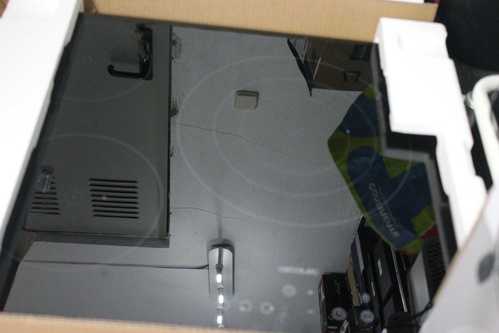 Placa Vitrocerâmica Cecotec Squad V 3100