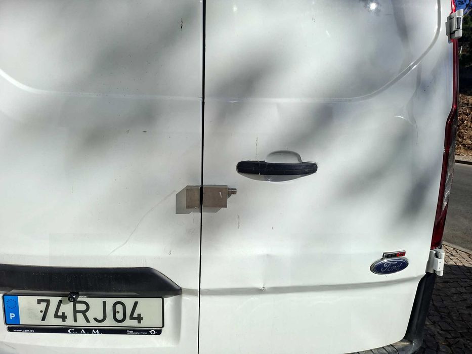 Ford transit custom longa