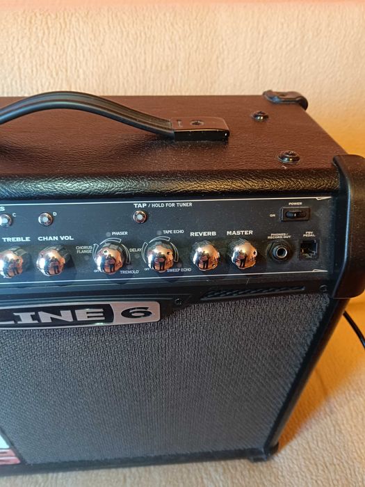 wzmacniacz gitarowy piec Spider IV 30 LINE 6