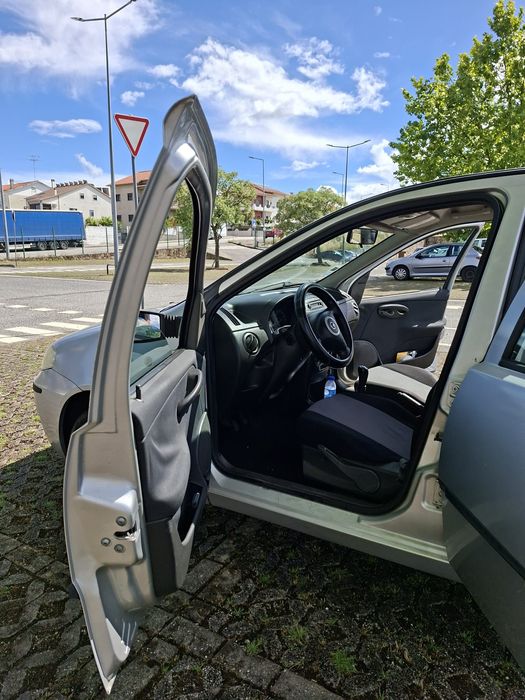 Fiat 1.3 diesel em ótimo esta