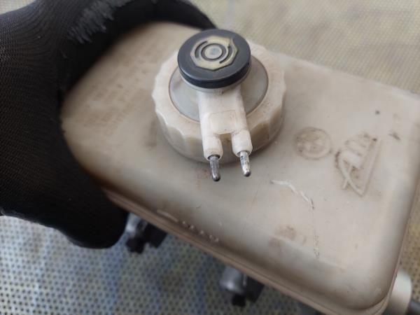 Bomba central dos travões BMW 3 Compact (E36)