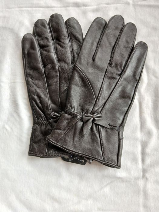 Жіночі кожані перчатки