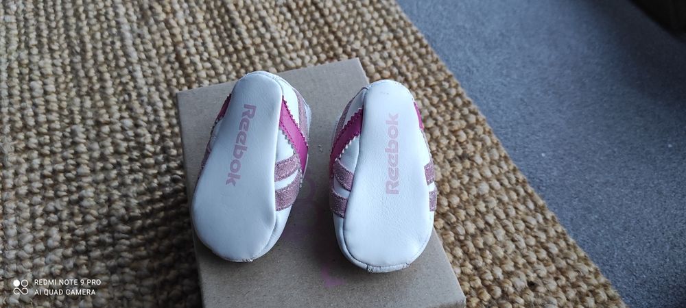 Buciki niemowlęce Reebok, rozmiar 16, 7cm