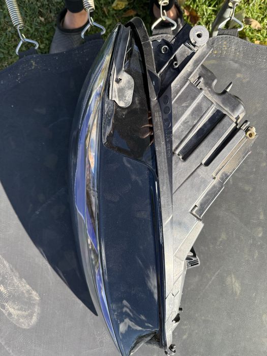 Фара максимальна e-golf сторна пасажира