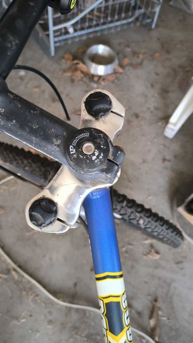 Vendo bicicleta antiga