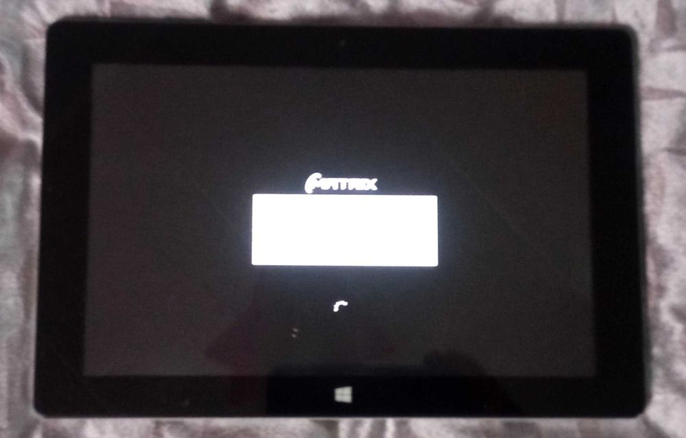 Планшет 10" на Windows