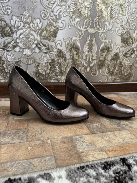 Продам нові туфлі