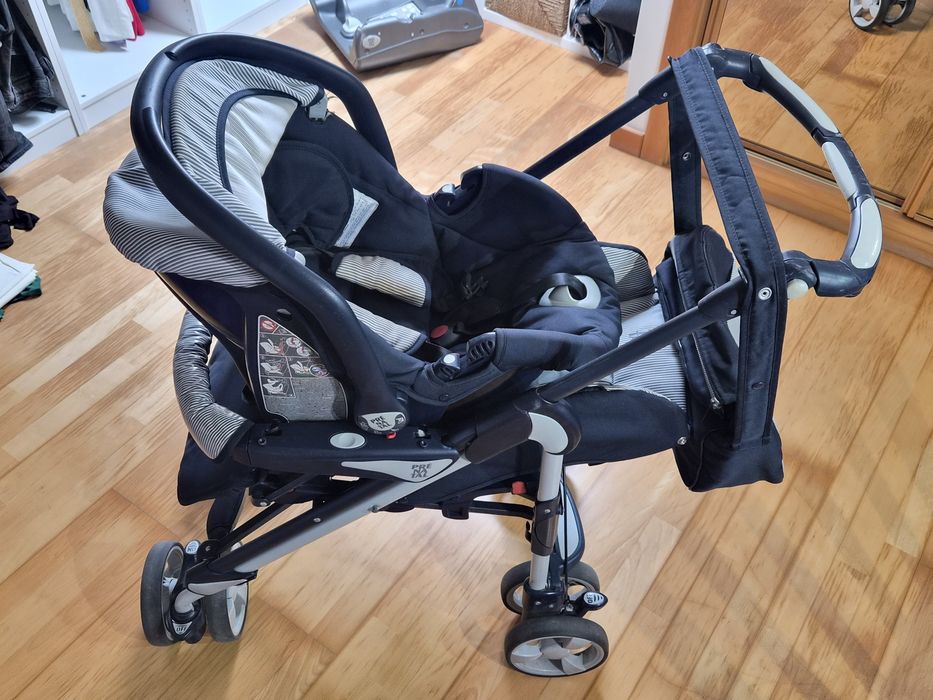 Carrinho de bebé com ovo Pre Natal
