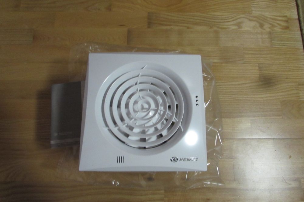 Вентилятор ВЕНТС 125 Квайт.