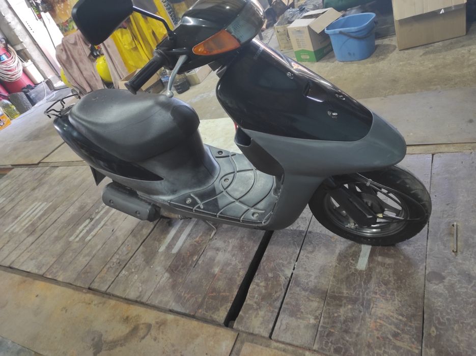 Скутер Suzuki let's 2