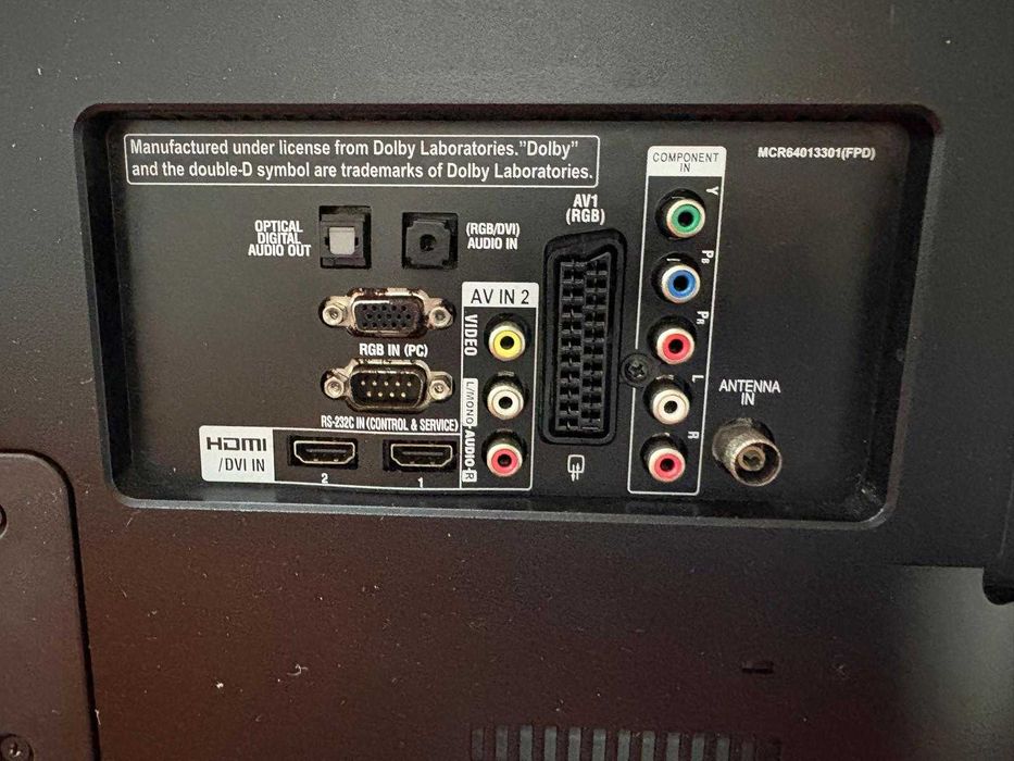 TV Led LG 32" - Avariada