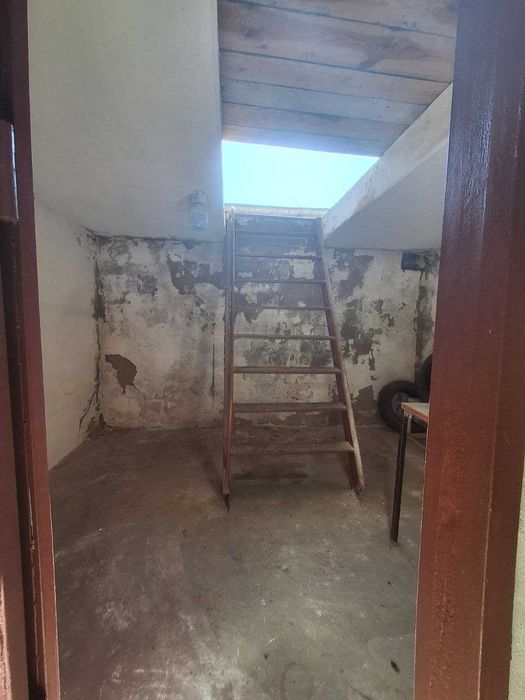 Продам дворівневий гараж по вулиці проспект Науки 119-Б м.Київ в ГБК "Юпітер"