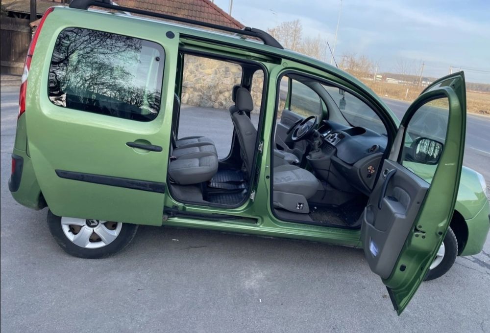 Оренда авто кенго 2 прокат машин