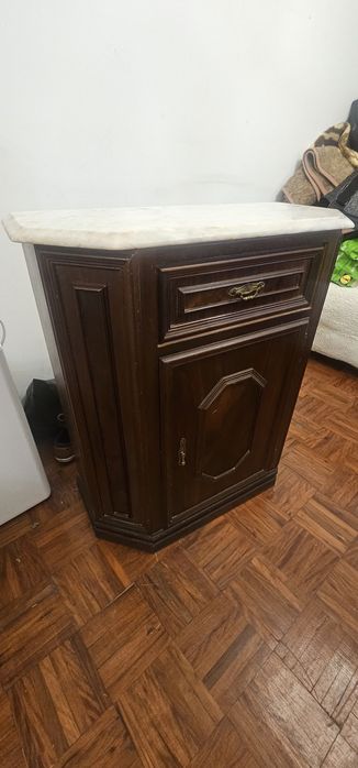 sapateira com pedra e gaveta