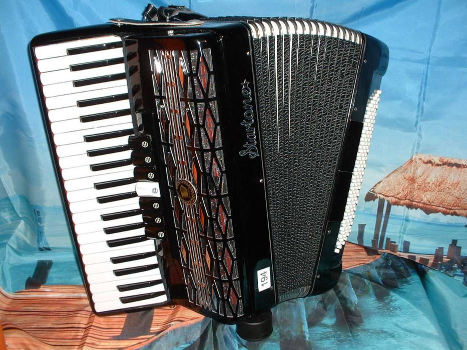 Promoção de Acordeões de concertinas