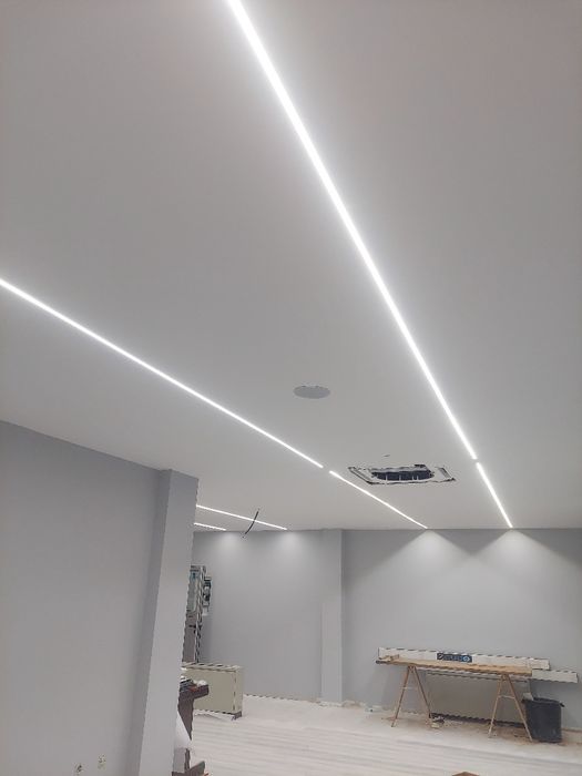 Prestação de serviços eletricidade e telecomunicações