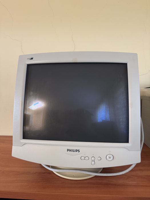 ** Monitor CRT 17 Philips **