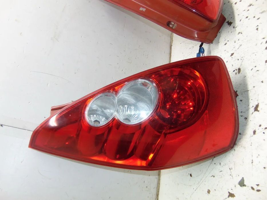 Mazda 5 farolins " usado em bom estado " para venda