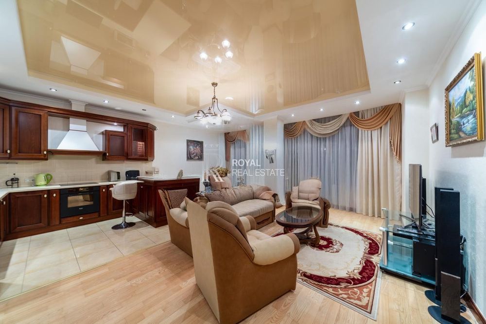 Оренда Квартира 3к 140м2 Центр Балкон Гардероб Укриття Метро