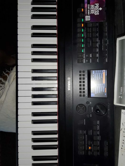 Teclado yamaha pouca utilização
