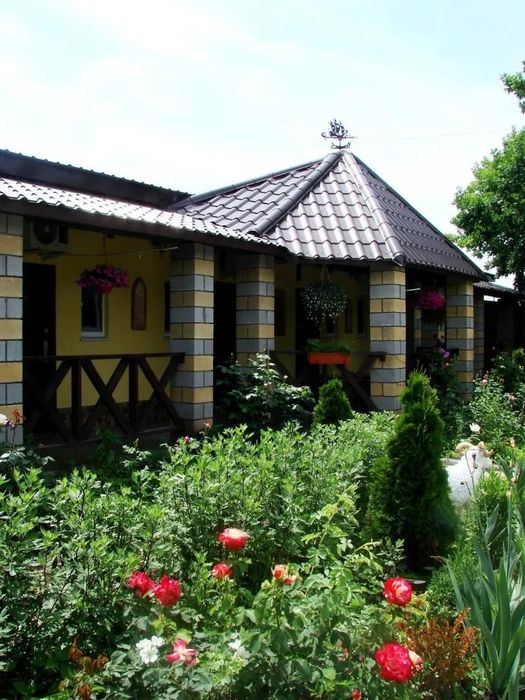 Гостьовий дім "Світоч", Чорноморськ, відпочинок у моря