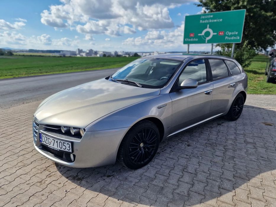 Alfa Romeo 159