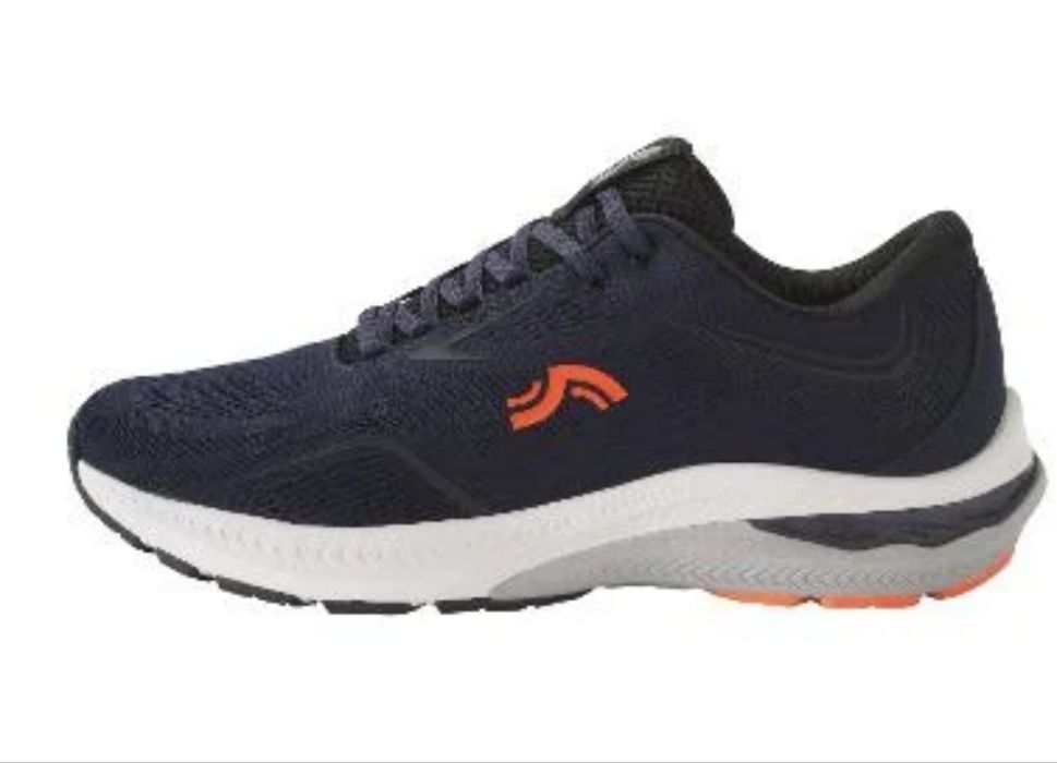 Кросівки чоловічі crivit