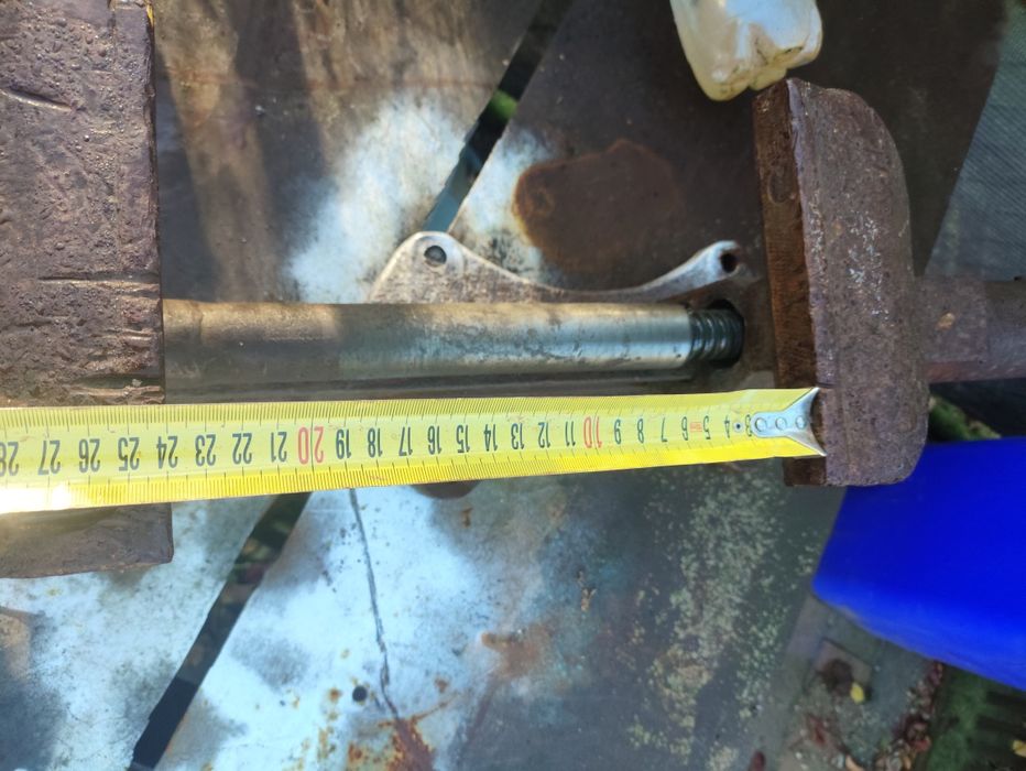 Duże stare imadło 170 mm