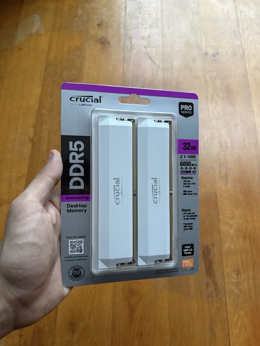 Crucial Pro Ram DDR5 32 GB (16 x 2) CL36