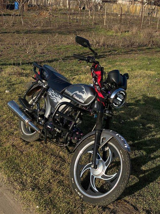 Mustang mt - 125