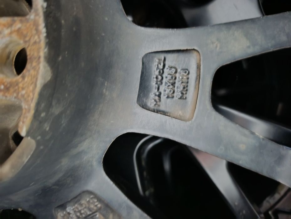 Диски FORD MUSTANG, резина Bridgestone Blizzak Lm32 235/50 Р18