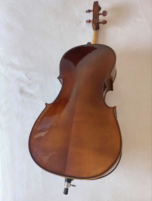 Violoncelo Stentor Student I 4/4 (Completo com Arco e Saco)