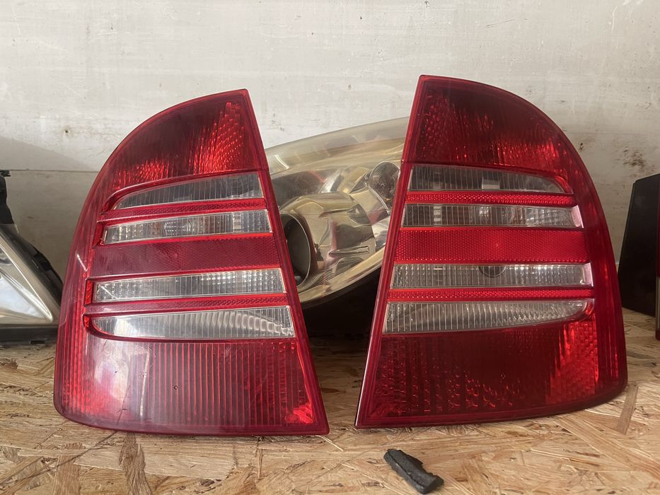 Фонарь Стопи, фари задні, стоп skoda superb